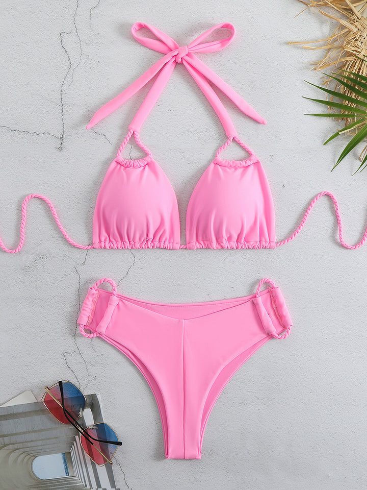 Dame bikini-sæt med flettede stropper og høj benudsprøjt Stilla