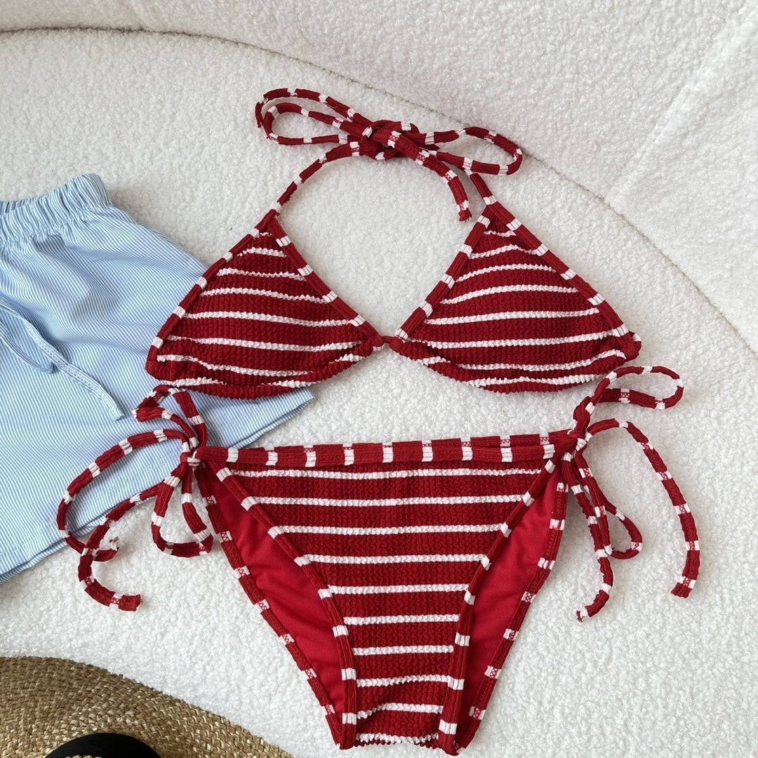 Dame stilfuld stribet bikini-sæt med matchende badetights Stilla