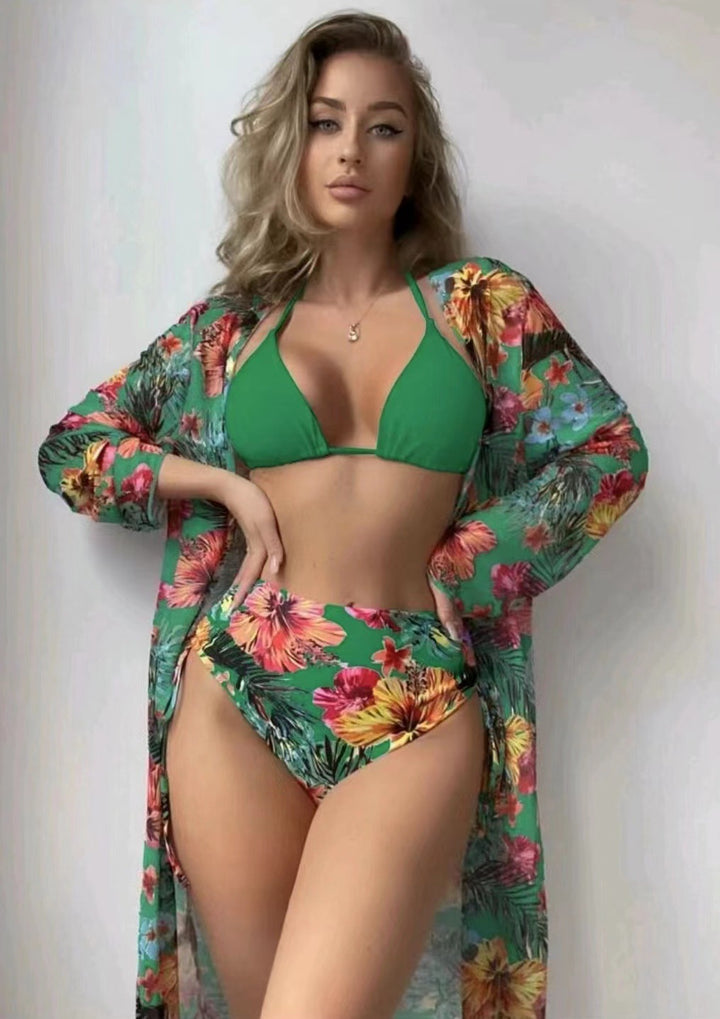 Dame Højskåret Bikini med floralt design og let Cover-Up Stilla