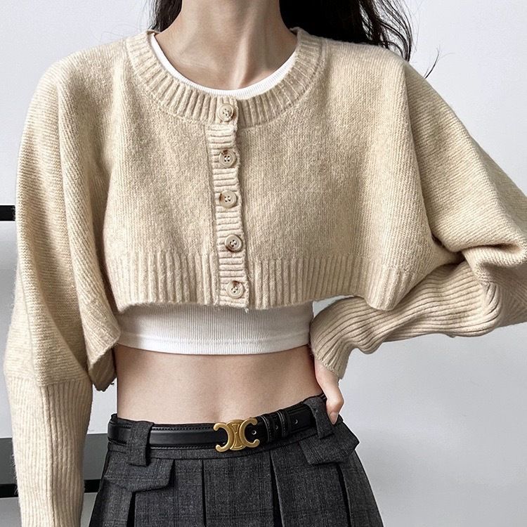 Femme Cropped Knap-Op Trøje Stilla