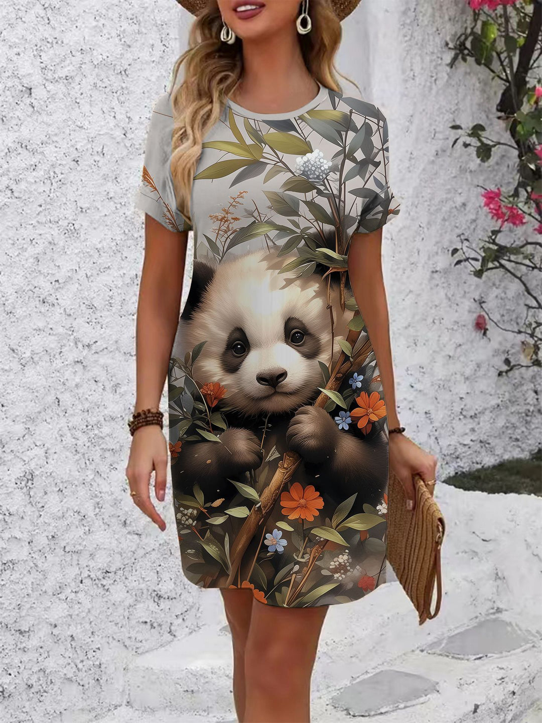 Dame T-Shirt kjole med blomsterdesign og behagelig pasform Skovae