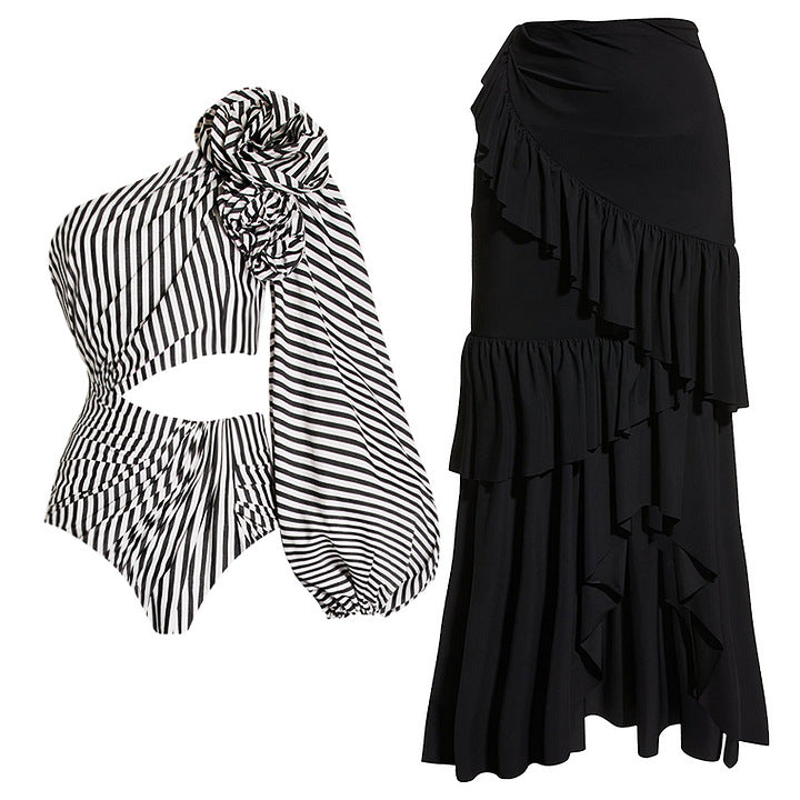 Dame One-Shoulder Badedragt med Volantnederdel Skovae