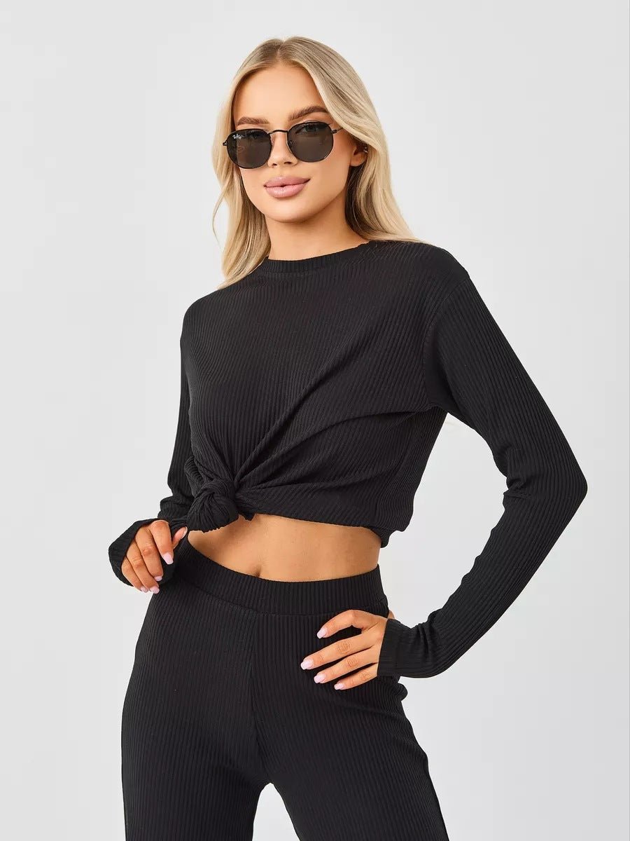 Dame cropped Langærmet skjorte med moderne knude design og fin rib struktur Stilla