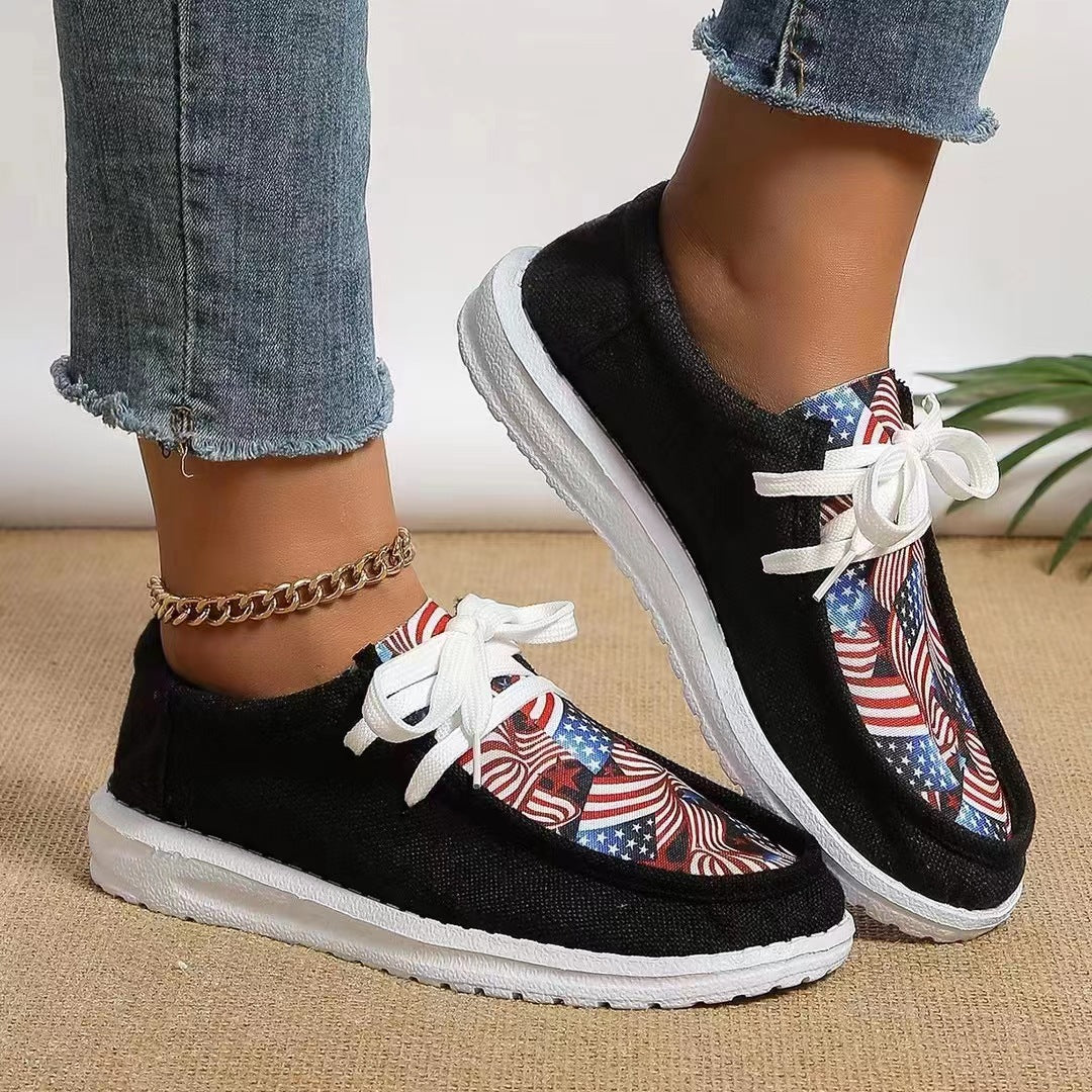 Dame fritidssko i moderigtig denim-look med unikt trykdesign Stilla