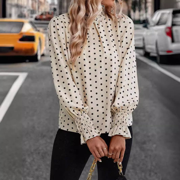 Dame elegant bluse med puffærmer og prikkemønster Stilla