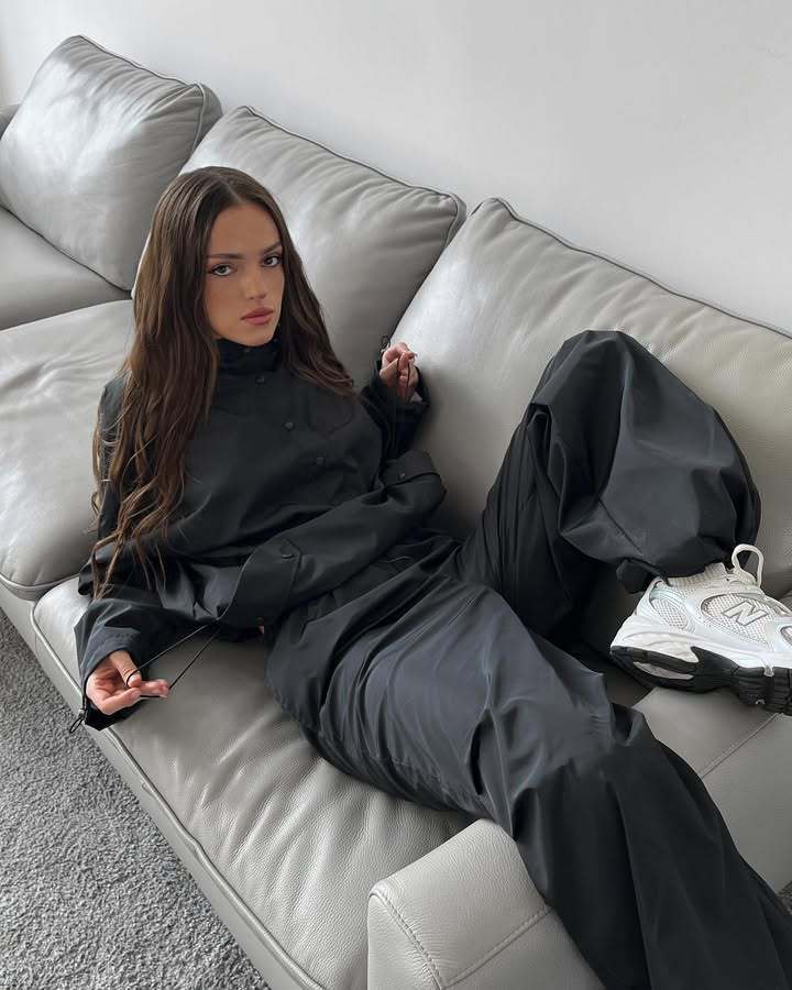 Kvinders sporty oversized jakke med praktiske lommer Skovae