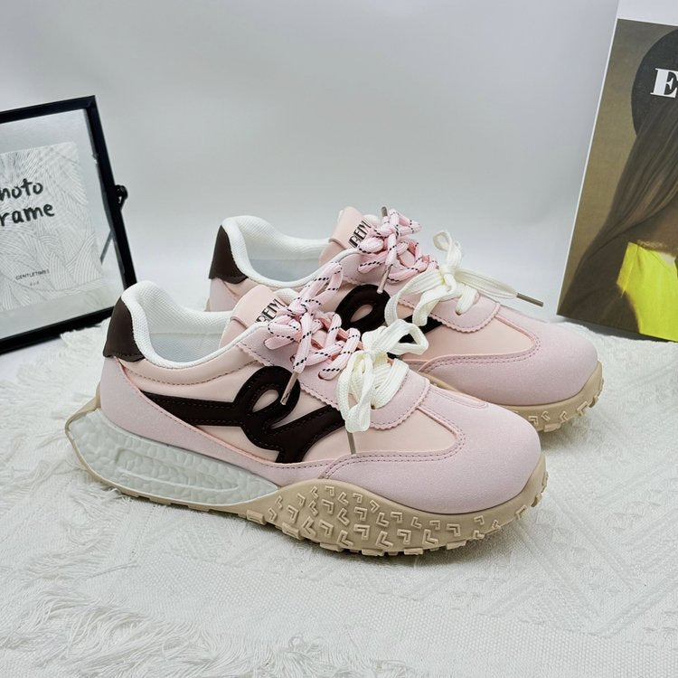 Dame Sporty Sneakers med moderne design Stilla