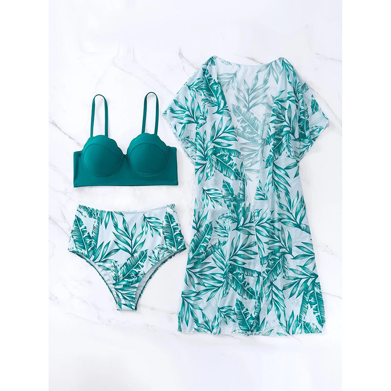 Dame bikini-top med raffineret snit og højtskåret trusse Stilla