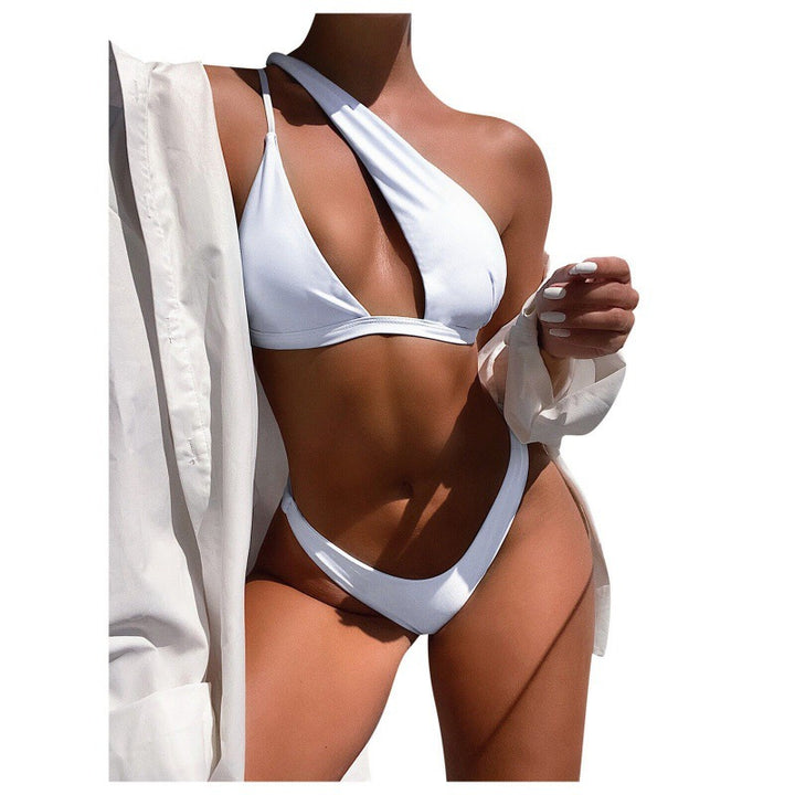 Dame Cut-Out Bikini med asymmetrisk top og justerbare stropper Skovae