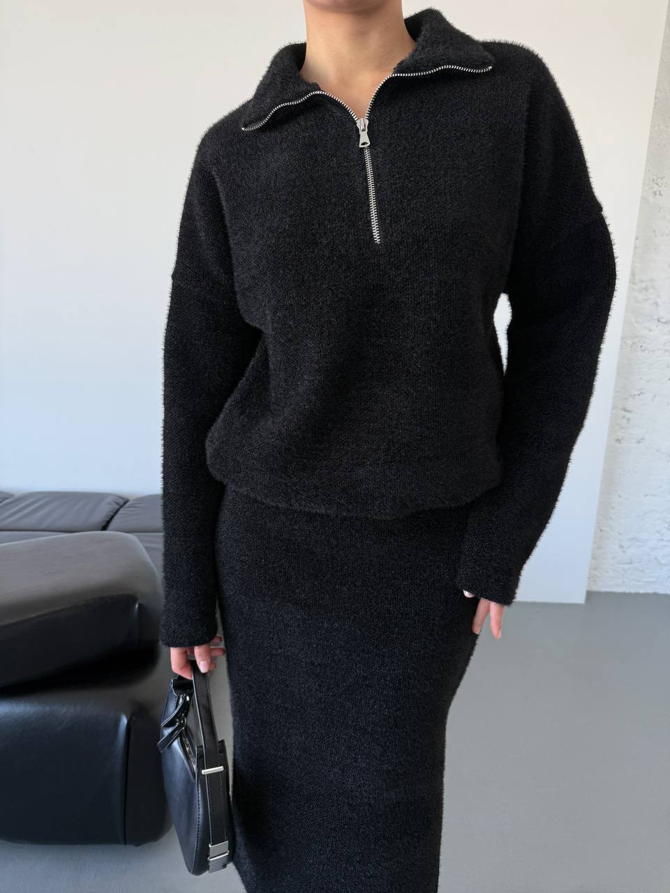 Kvinders strikket sweater med kort lynlås Skovae