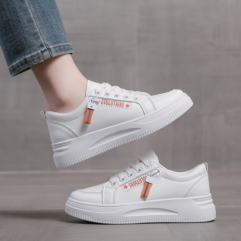 Dame Sneakers i moderne design med komfortabel luftsål Stilla