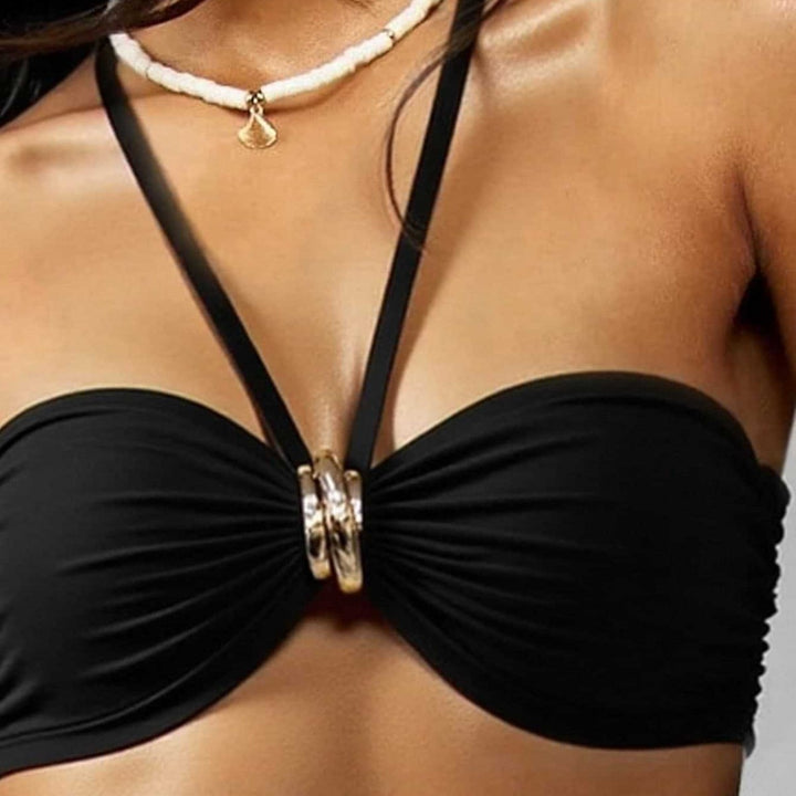 Dame bandeau-bikini med elegant smykkeelement Skovae