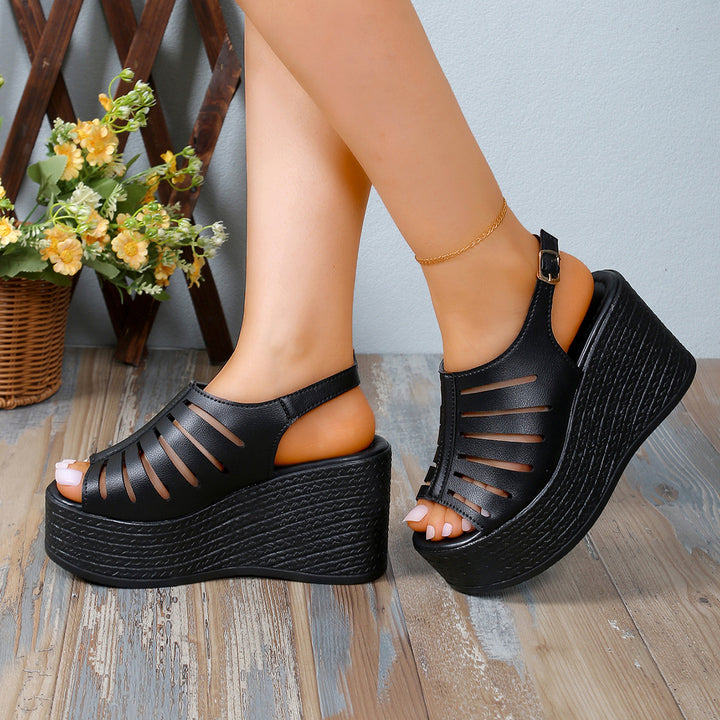 Dame Wedge-sandaler med luftig snit og komfortabel plateau Stilla
