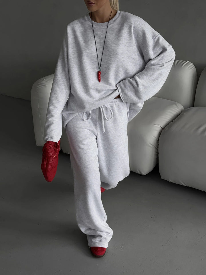 Kvinders løse sweatshirt sæt med behagelig pasform og praktiske lommer Skovae