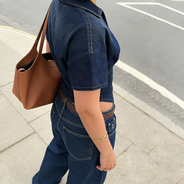 Dame Kortærmet Denim-Jakke med delt lynlås og moderne snit Skovae