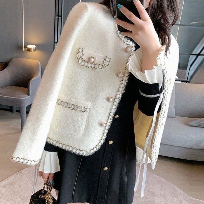 Damer elegant bouclé jakke med perle trim Stilla