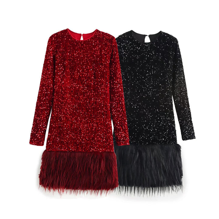 Femme Pailletter Langærmet Kjole med Fjer Afslutning Stilla