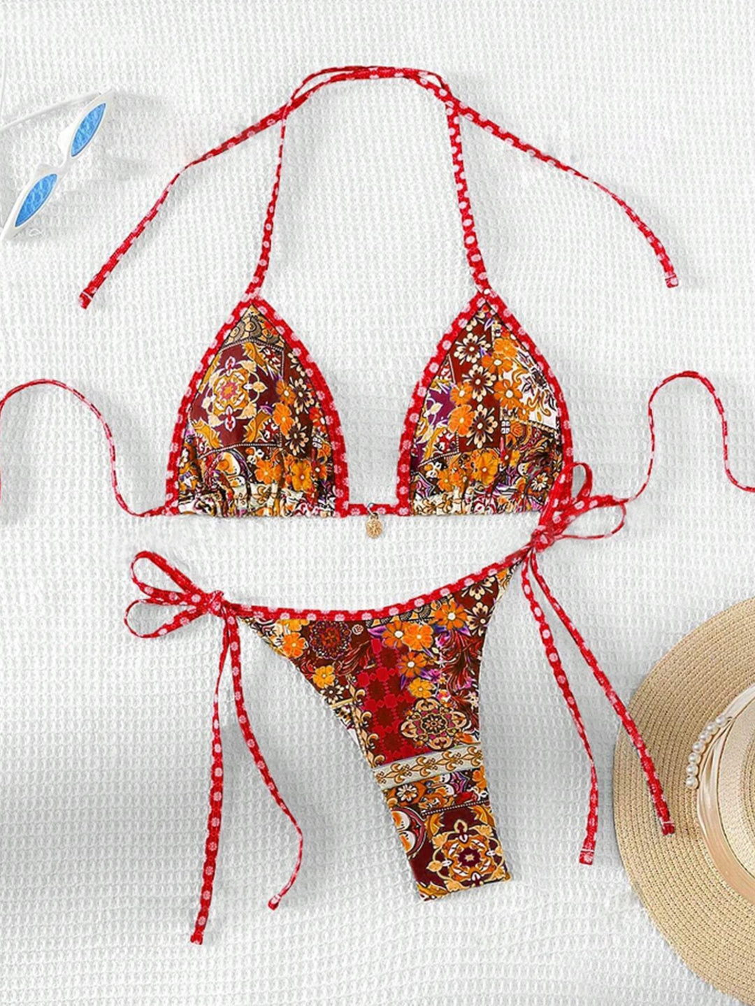 Damer trekant-bikini med blomsterdesign og justerbare bånd Skovae