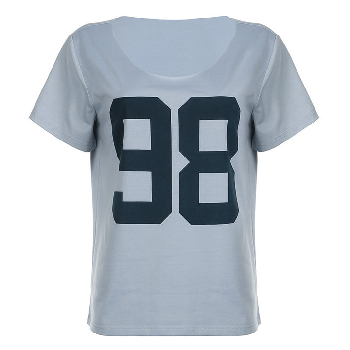 Dame Sporty V-hals T-shirt med trendy print Skovae
