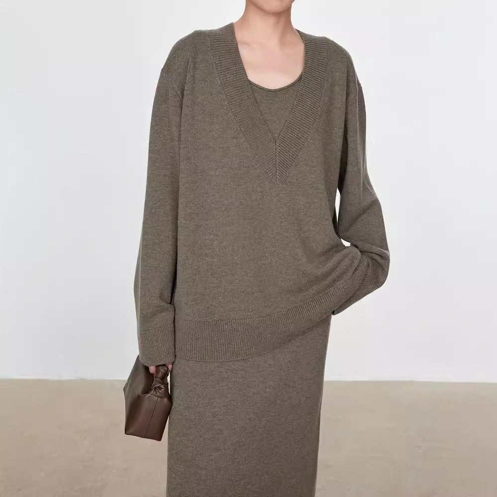 Dametøj chunky strikket sweater med V-hals og oversized fit Stilla