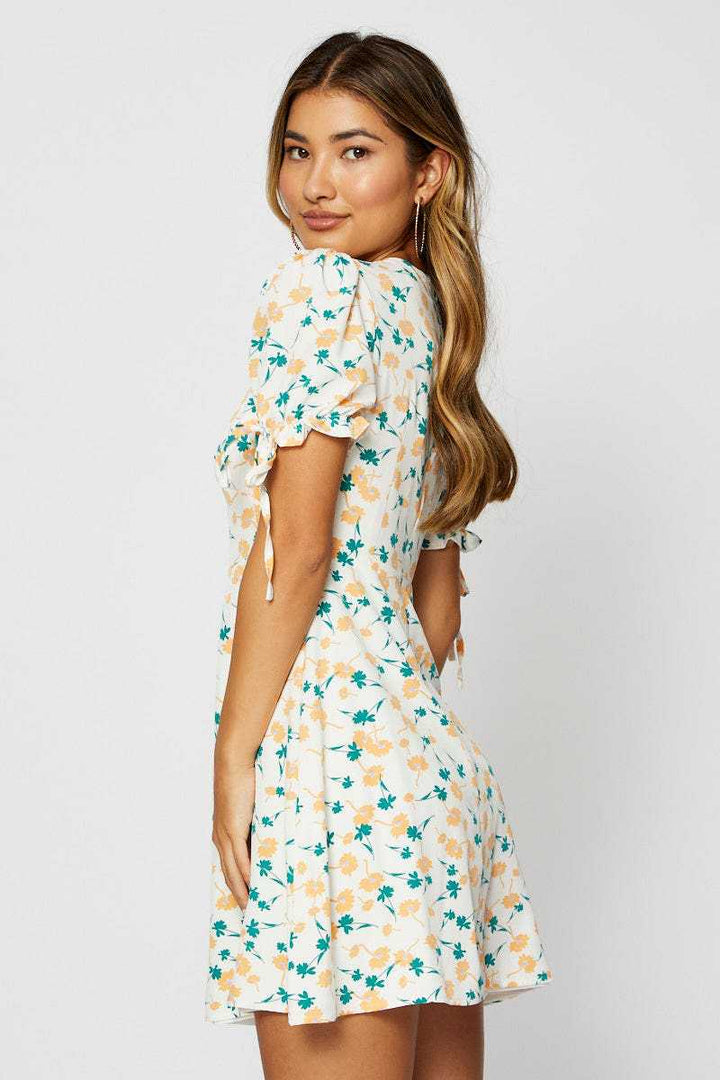 Dame Floral A-Linie Mini Kjole med taljeret Liv og Puffærmer Stilla