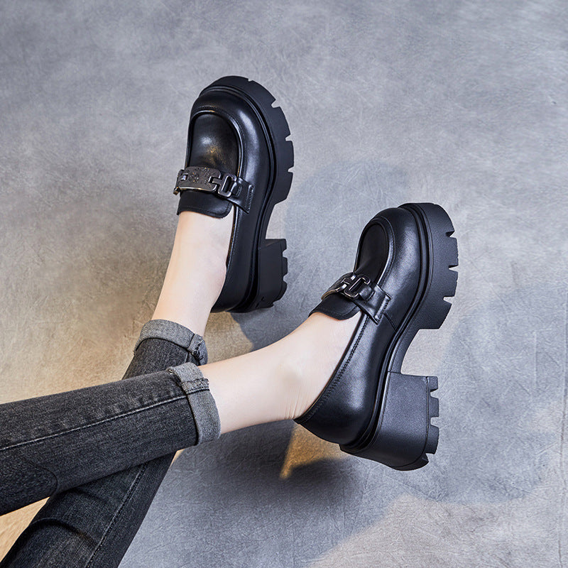 Dame Chunky Hæle Slipper med dekorativt metallisk accent Stilla