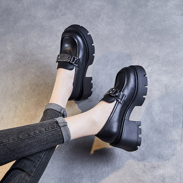 Dame Chunky Hæle Slipper med dekorativt metallisk accent Stilla