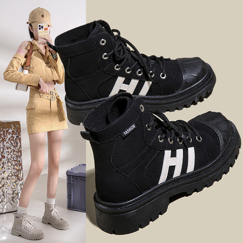 Dame Højformat Sneakers lavet af robust tekstil med trendy profilsål Stilla
