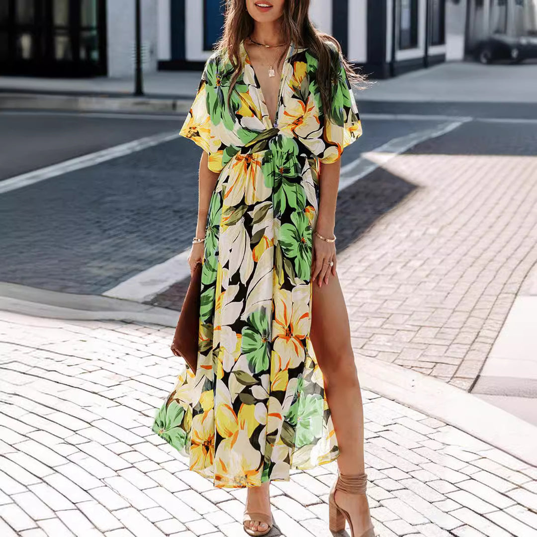 Dame Maxi-kjole med floral skjæring og høj split Stilla