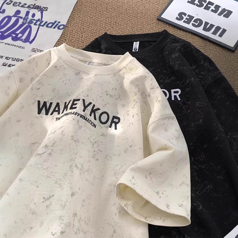 Dame Oversized T-shirt med kreativ tekst og unikt design Stilla