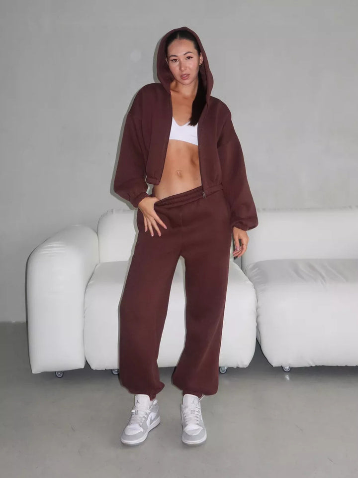 Kvinders sporty loungewear sæt med brede bukser og hættetrøje Skovae