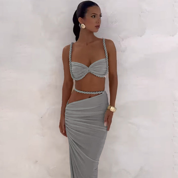 Dame trapformet aftenkjole med trendy farvegradient og elegant drapering Stilla
