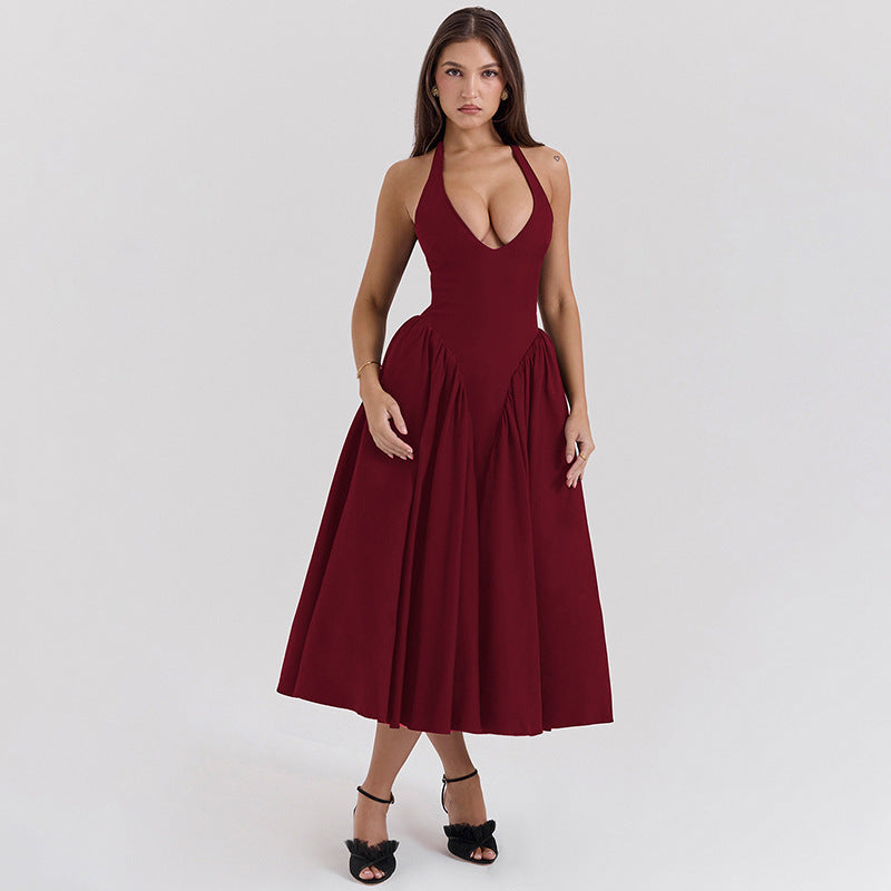Dame maxikjole med elegant halterneck og voluminøs nederdel Stilla