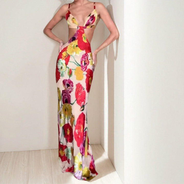 Dame Maxikjole med floralt cut-out-design og spaghettistropper Stilla