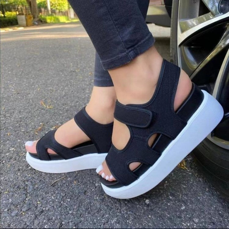 Dame Komfort-sandaler med justerbare velcro-lukninger og skridsikker sål Stilla