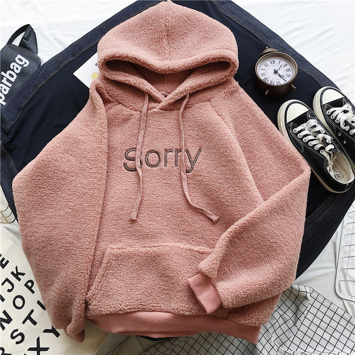 Dame Cozy Fleeceforet Hoodie med broderet detalje Stilla