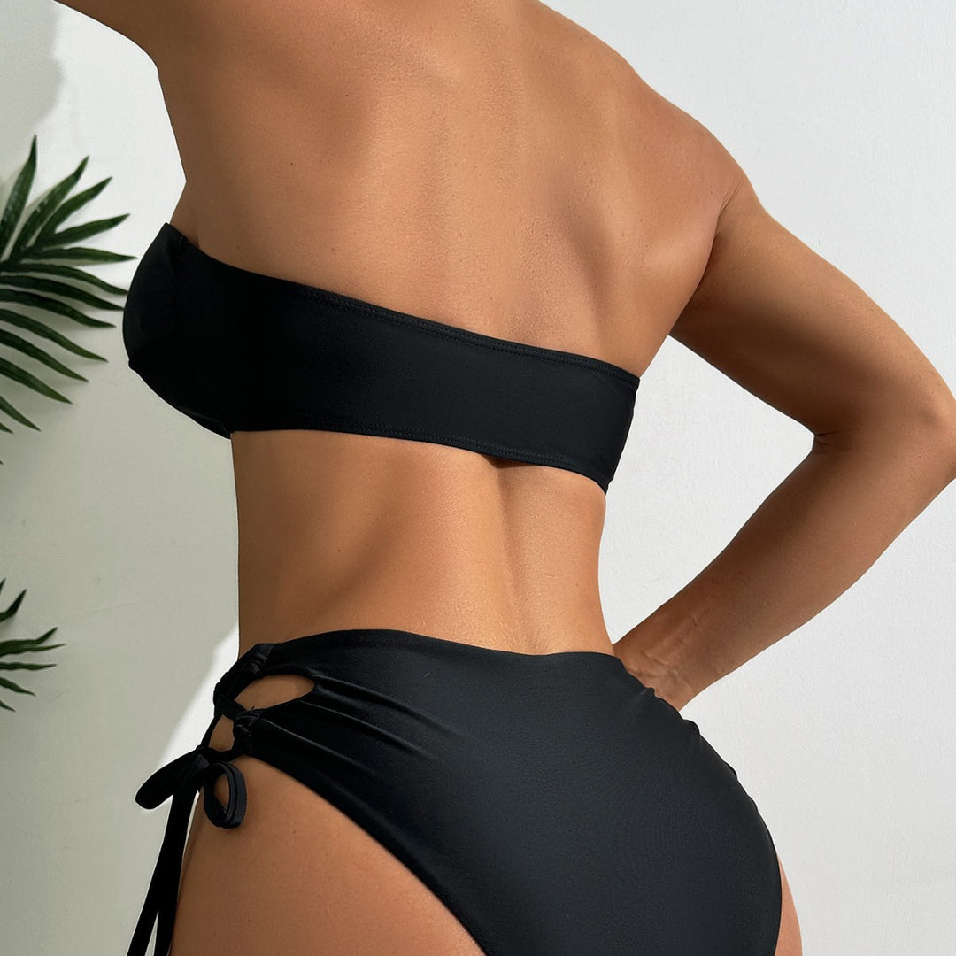 Dame Bandeau-Bikini med raffinerede snøredetaljer Skovae