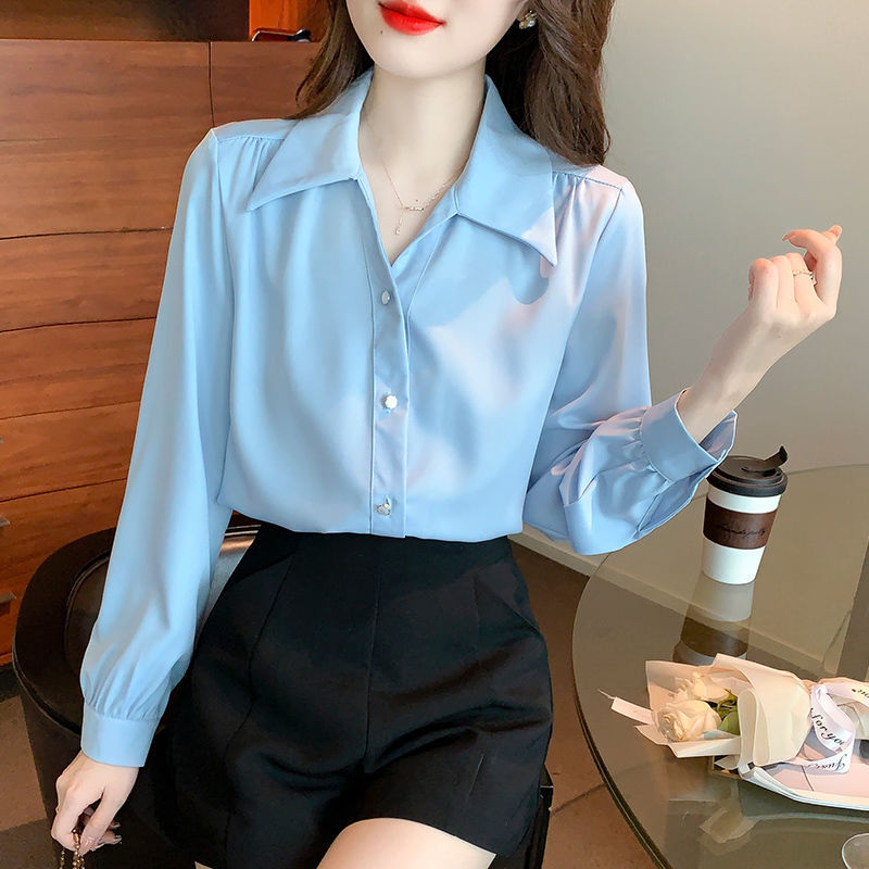 Damer elegant bluse med klassiske detaljer Stilla