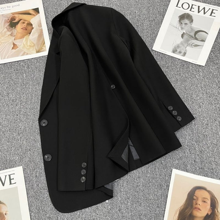 Kvindernes elegante blazer med skræddersyet pasform og kontrasterende knapper Stilla