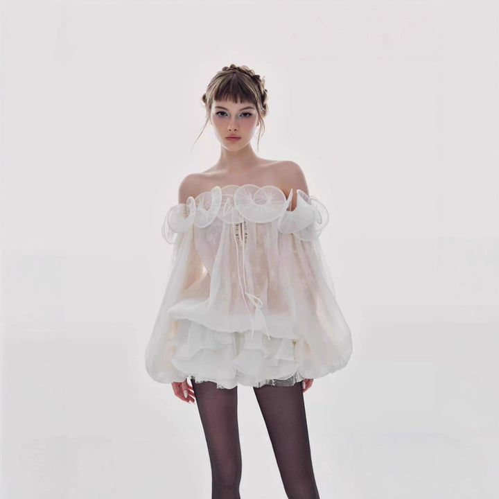 Dame lette bluse med volantsdetaljer Skovae