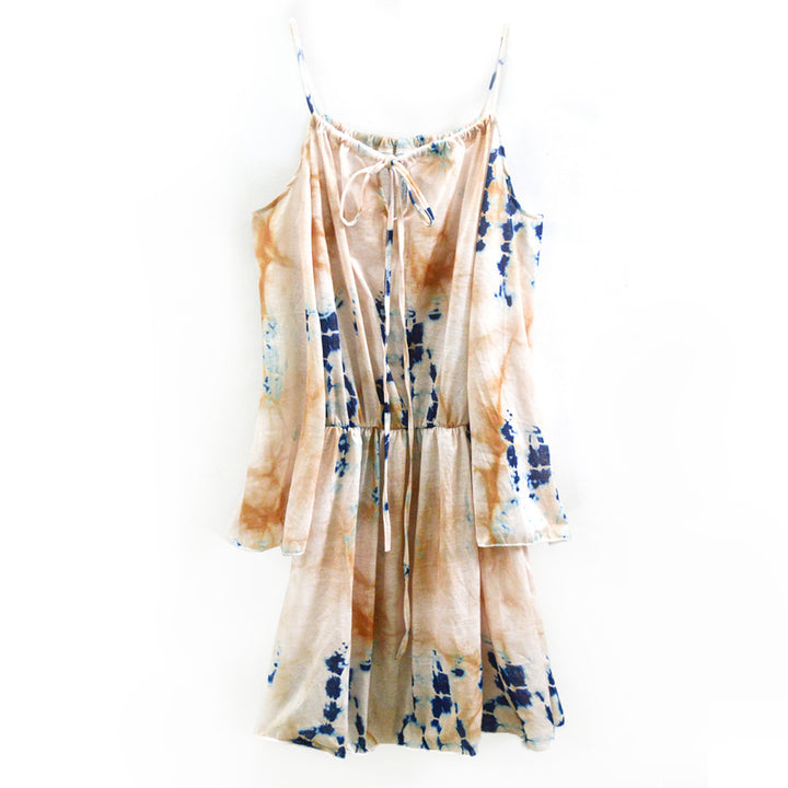 Kvinders afslappede kjole med off-shoulder design og Boho grafik Skovae