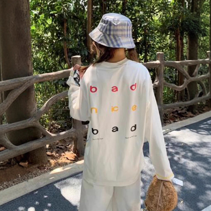 Kvinders afslappede oversized sweatshirts med farverige accentstriber Stilla