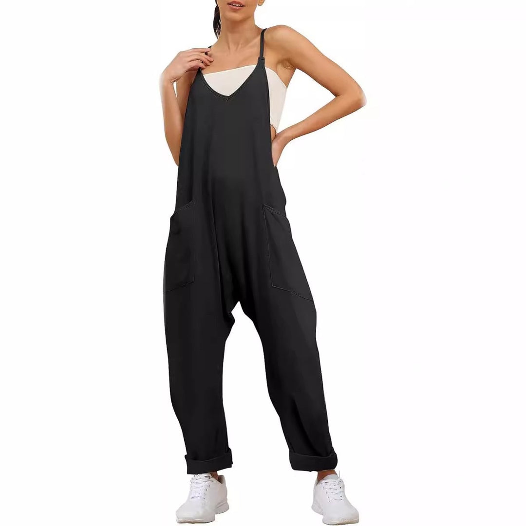 Dame Afslappet Jumpsuit med dyb udskæring og praktiske lommer Stilla