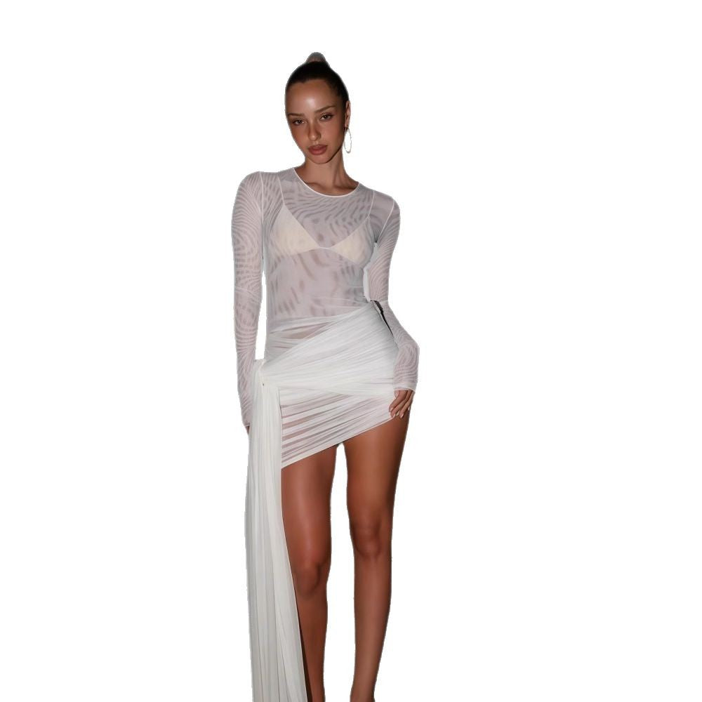 Dame Elegant langærmet minimal kjole med transparente indsatser og asymmetrisk kant Stilla