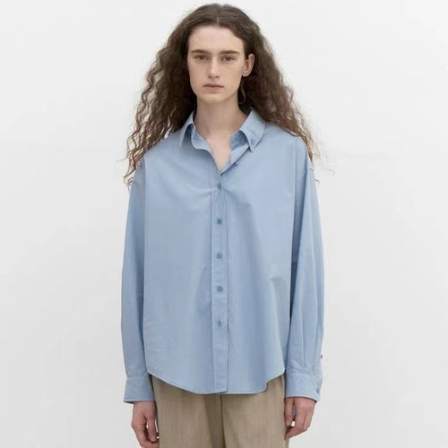 Dame Elegant, løs skjorte lavet af let bomuldsstof Stilla