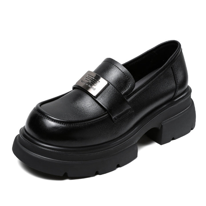 Femme Chunky Platform Støvle med dekorativ metallakcent Stilla