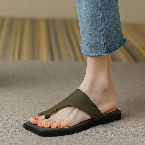 Dame modische flade sandaler med elegant rem-design og skridsikker sål Stilla