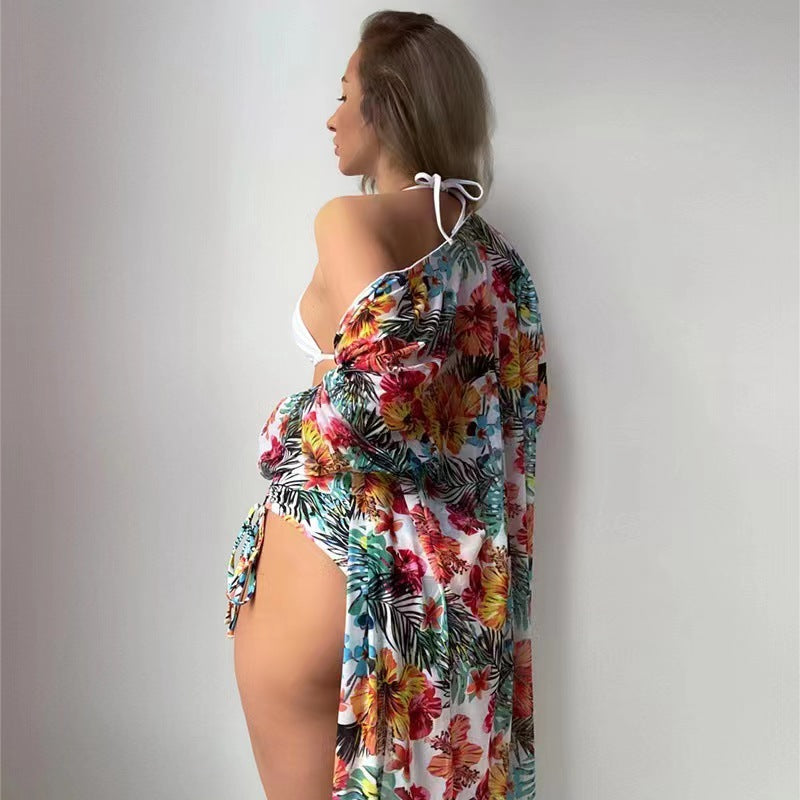Dame bikini-sæt med blomsterhøjtalje og elegant overdel Stilla