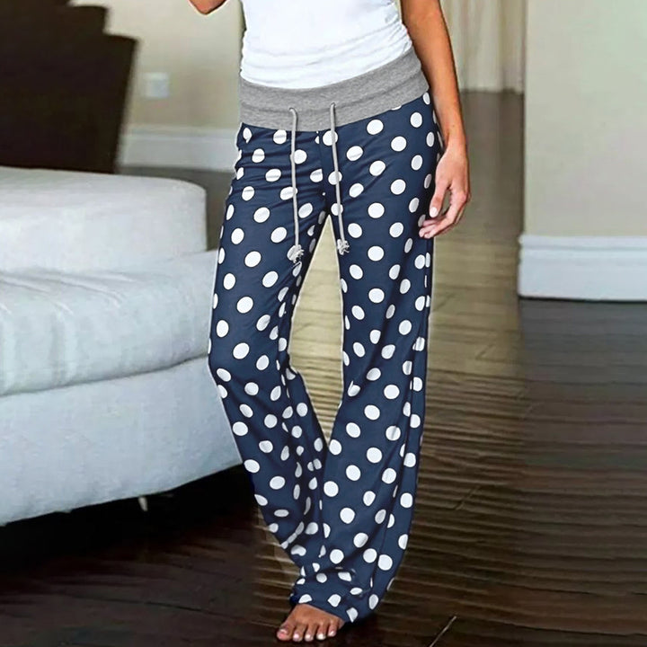 Dame fritidsbukser med løs pasform og farverigt polka dot design Skovae