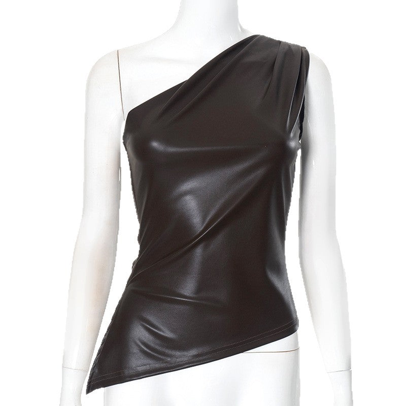 Dame asymmetrisk top med innovativt draperingsdesign Skovae